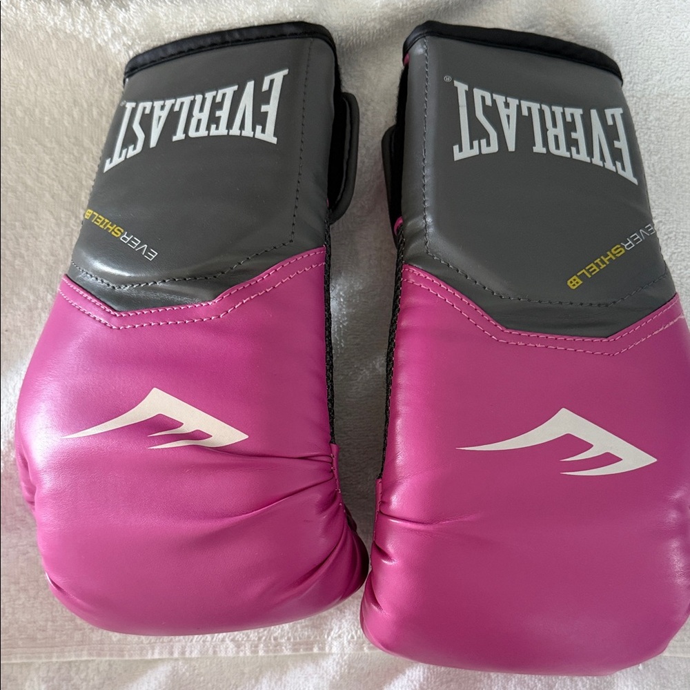 Everlast Vibrant Pink and Sleek Gray Gloves